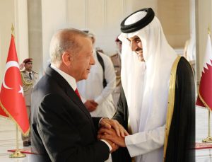 Cumhurbaşkanı Erdoğan Katar Emiri Şeyh Temim bin Hamed Al Sani’ye TOGG hediye etti