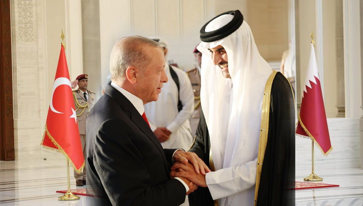 Cumhurbaşkanı Erdoğan Katar Emiri Şeyh Temim bin Hamed Al Sani’ye TOGG hediye etti